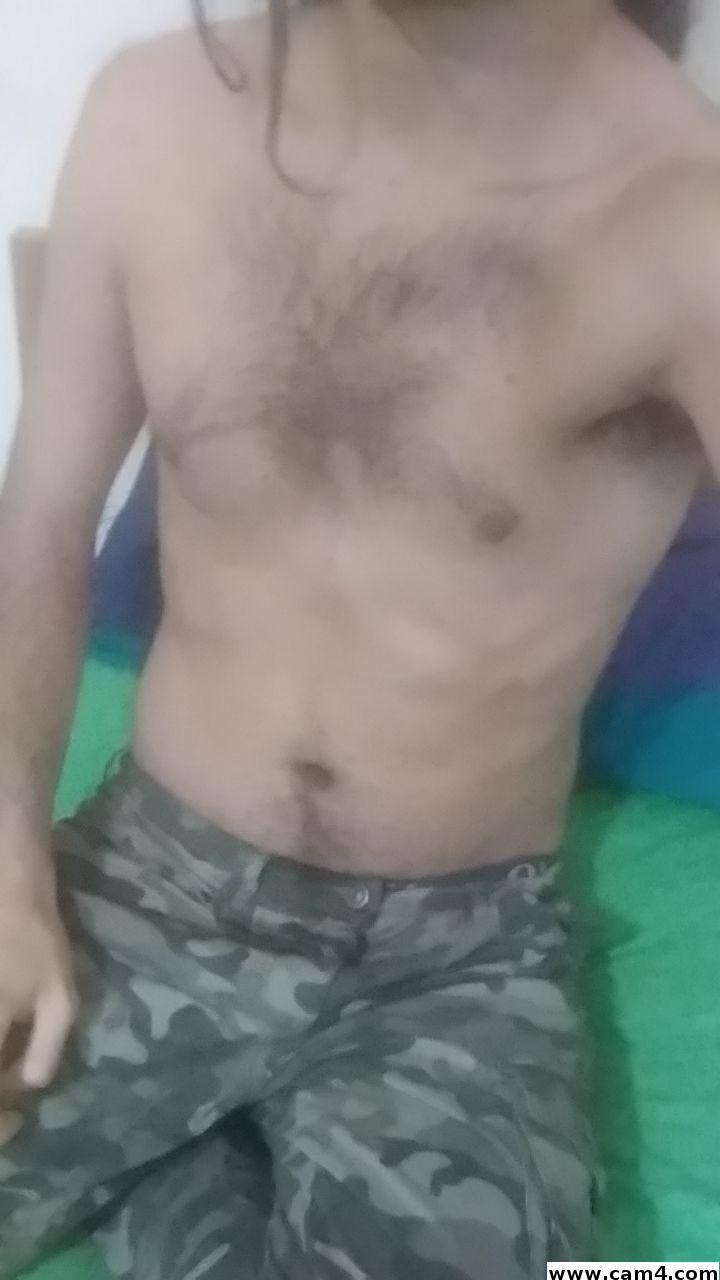 92italianguy from Japan