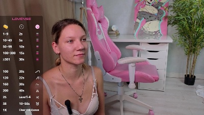 AllieTijing from France