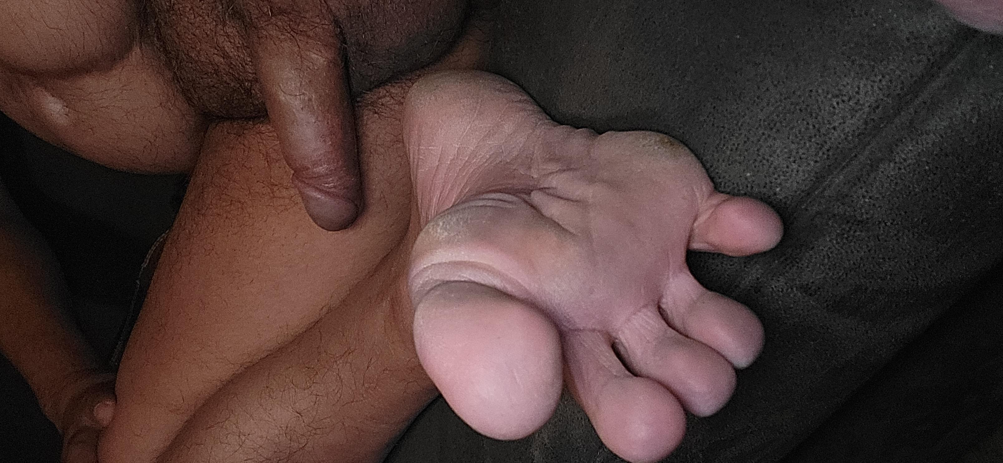 Barefootcrusher from Netherlands