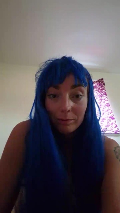 BlueSexyMermaid from United Kingdom