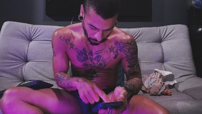 CallMeDouglas from Colombia