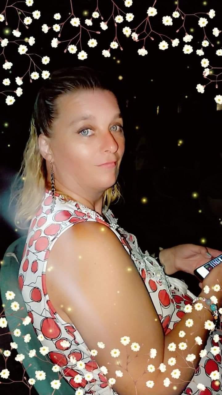 Emma84360 Profile Image