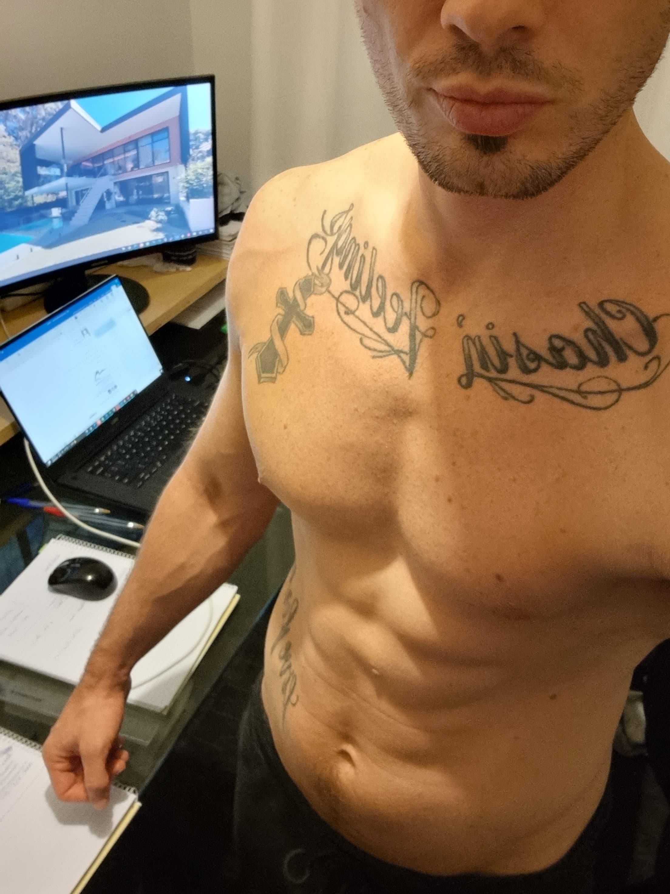 FitFun7incher from Australia