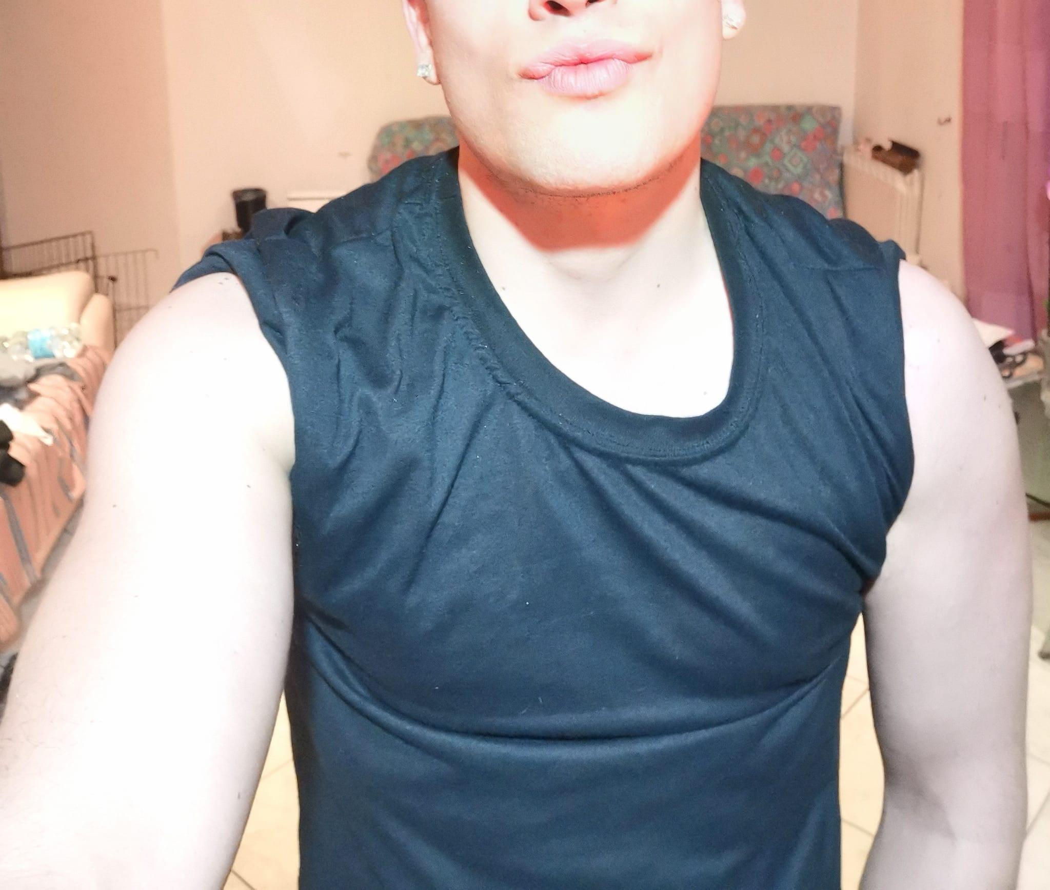 FrankieBully from Italy