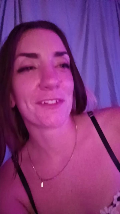 Freya_Felony from United States