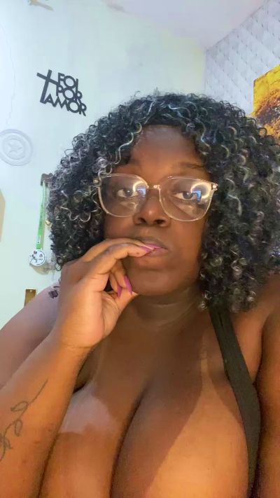 Girl2774 from Brazil