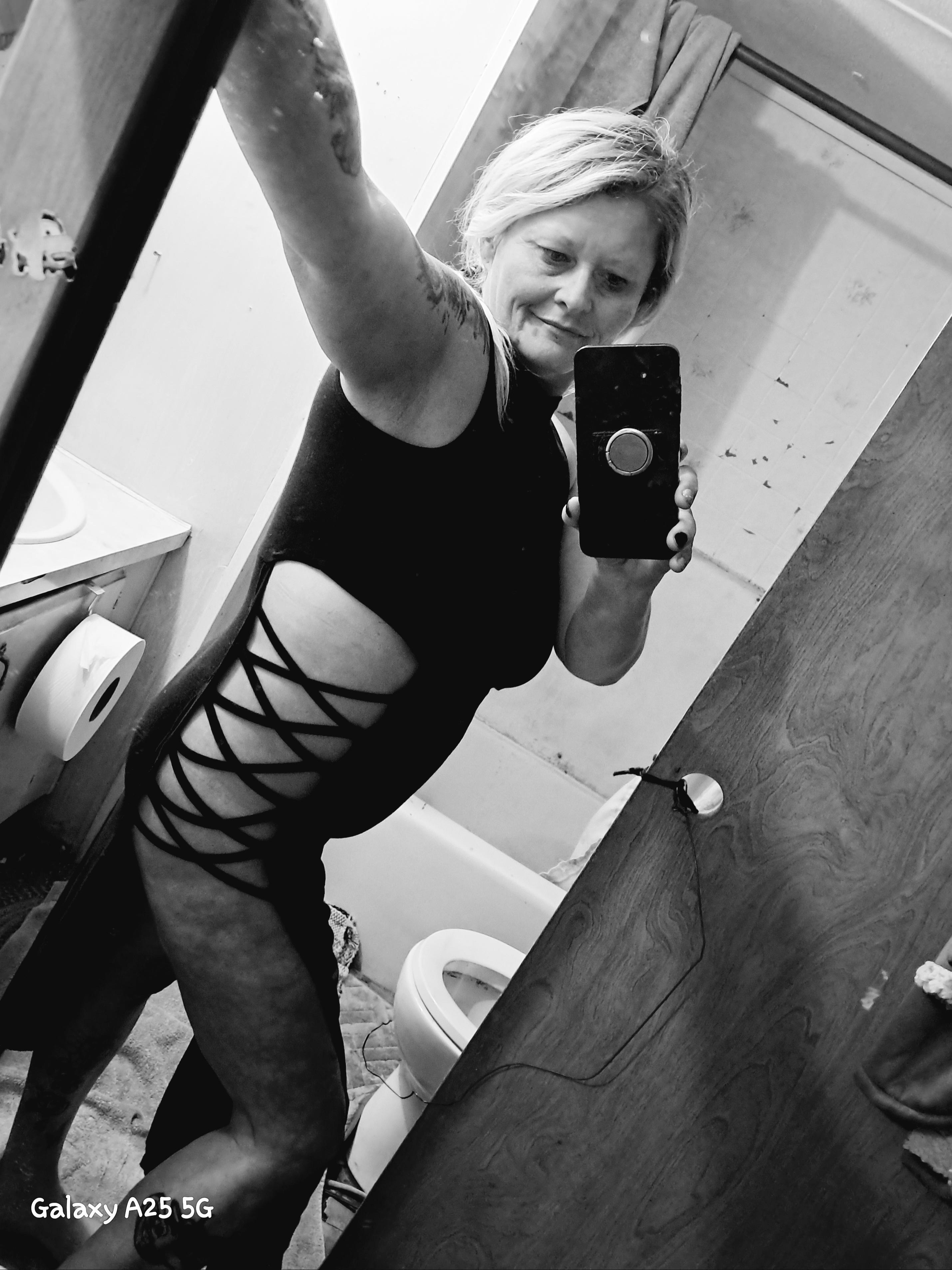 GypsyGirl82 from United States