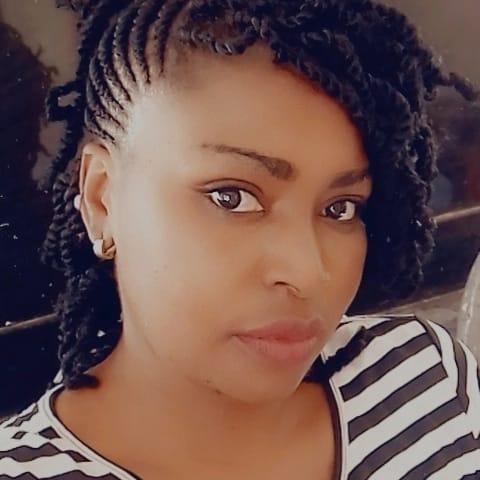 Hotxbums22 from South Africa
