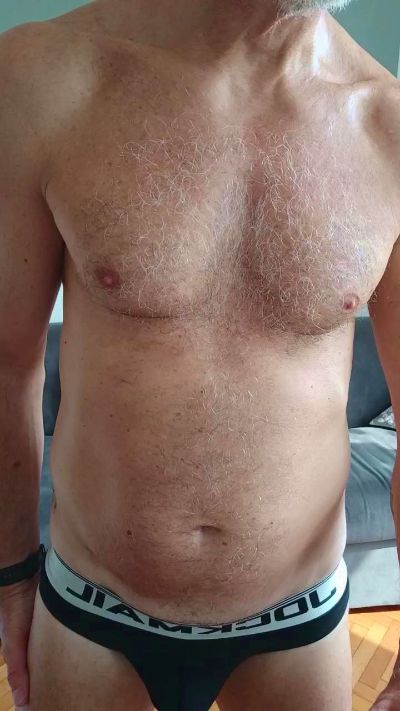 ItalSilverDaddy from Italy