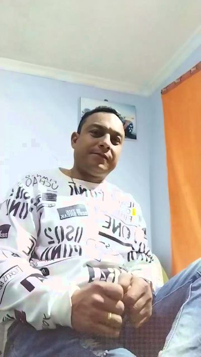 Juanchovergon22 from Colombia