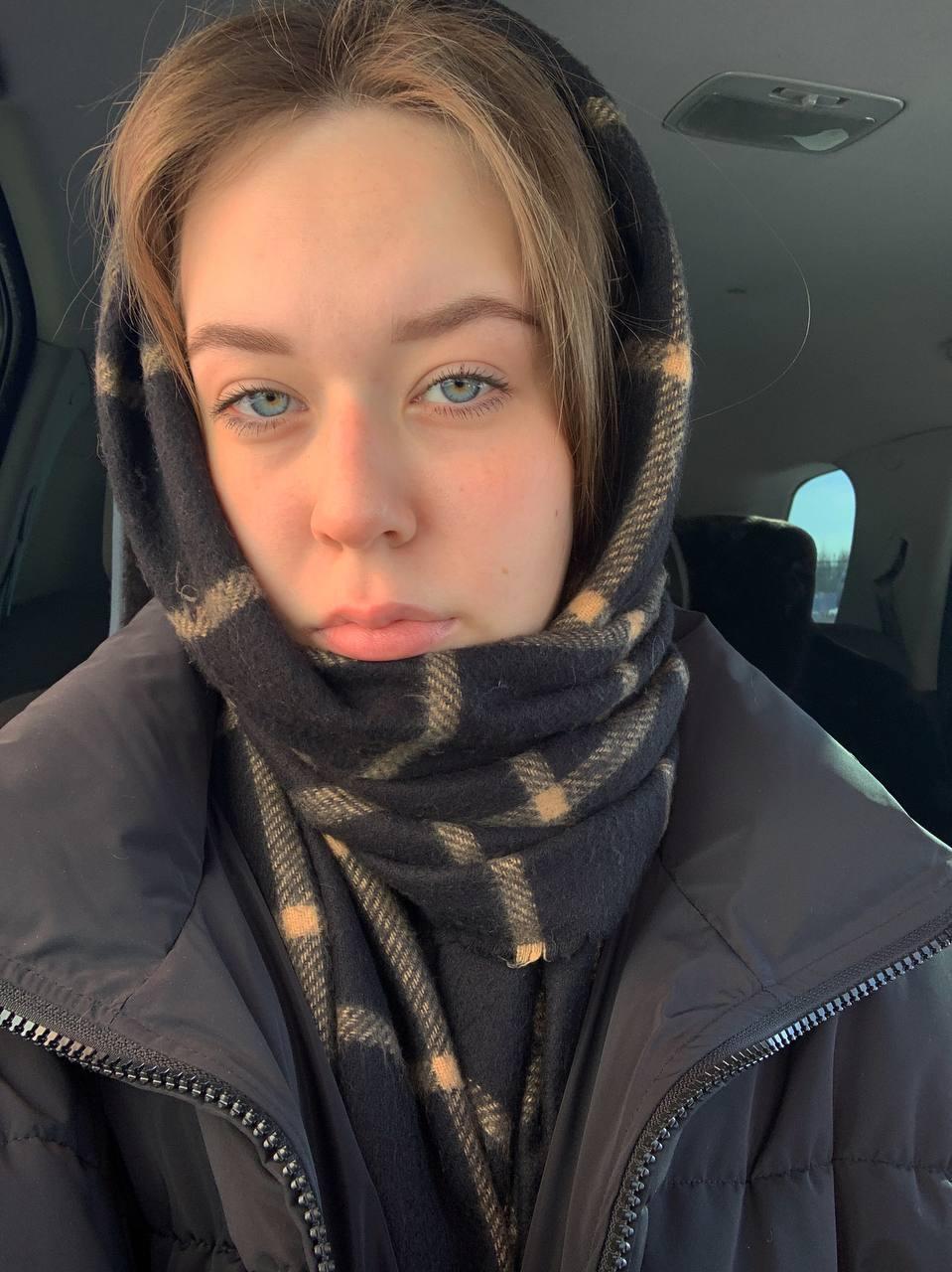 KayceeWinfield from United States