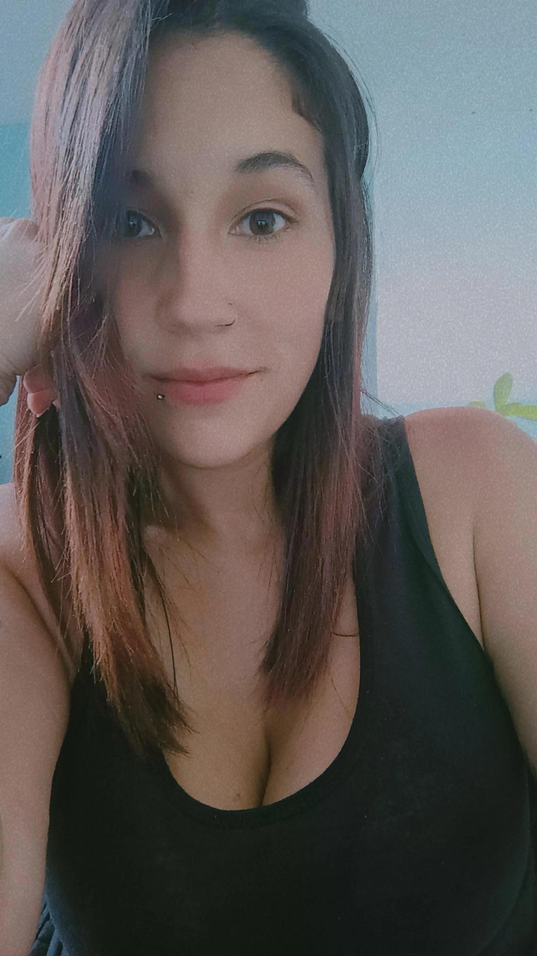 LavaGirl9232 from Colombia