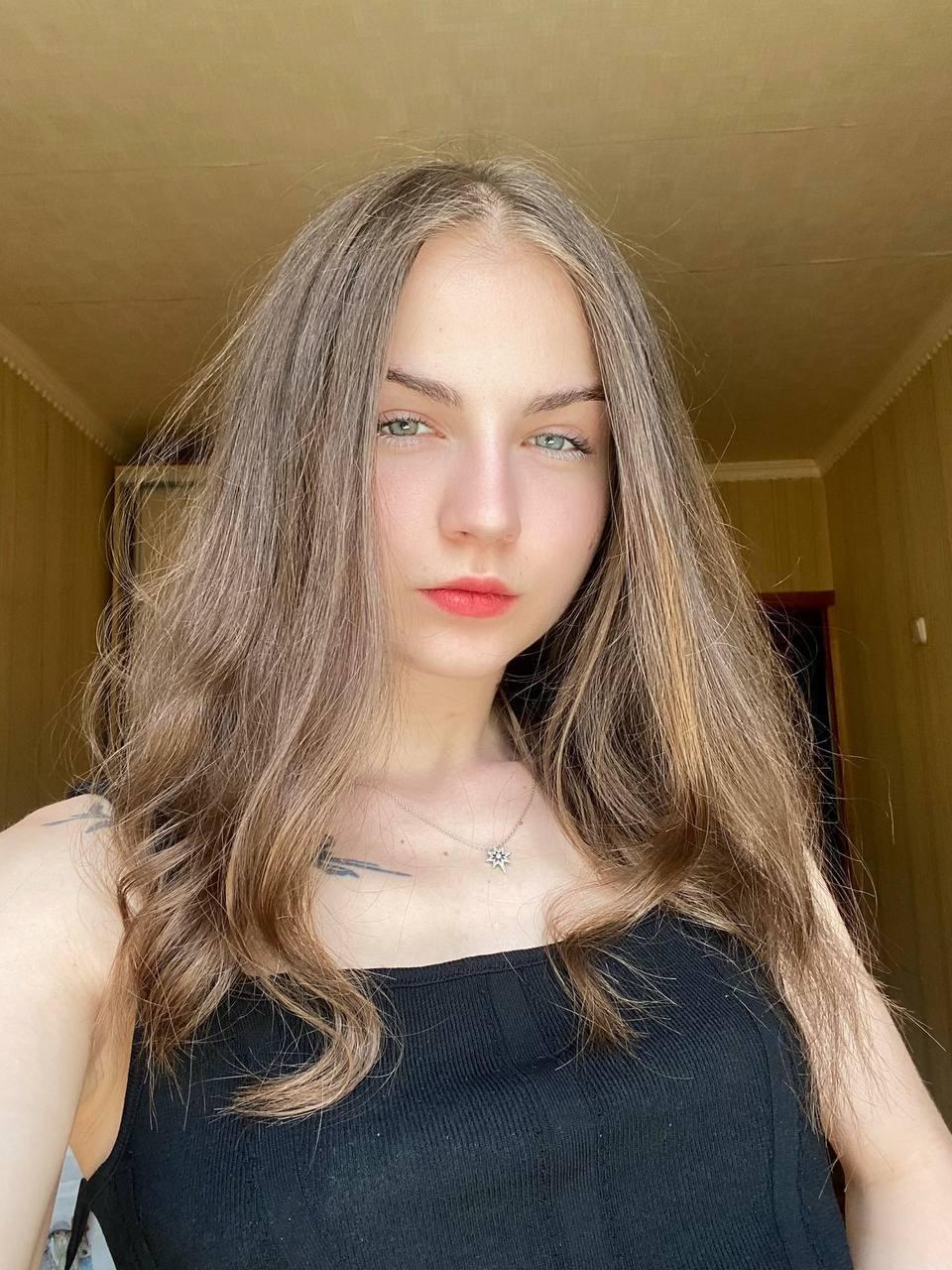 Lilu__Moon from United States
