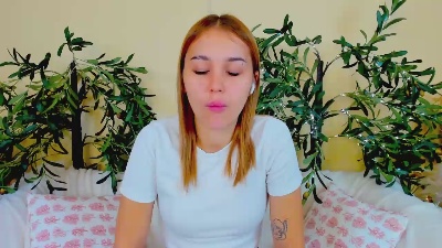 LoreeJurczak from France