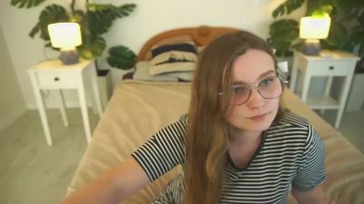 MagicPeachh from Poland