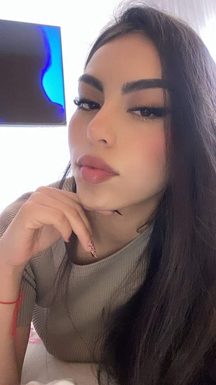 Mariababe_ from France