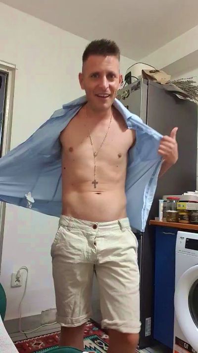 MikeGary21 from Romania
