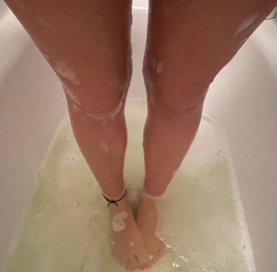 Milf999hot from United Kingdom