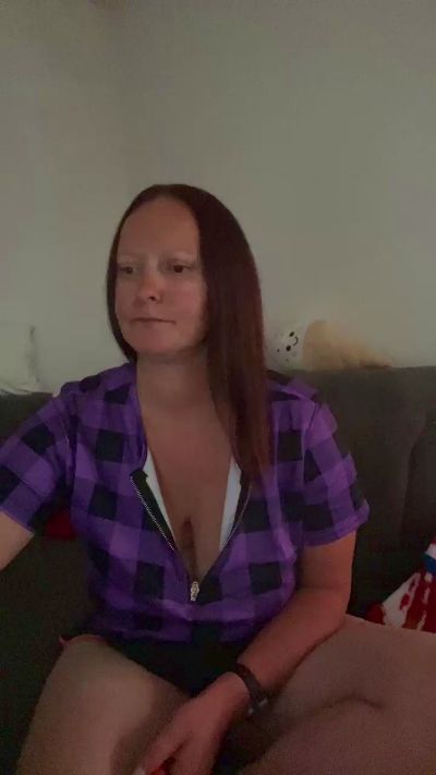 Nadine1990 from Germany