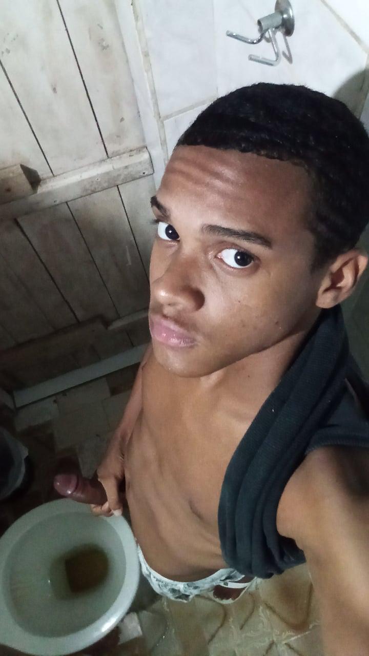 Novinhoode18 from Brazil