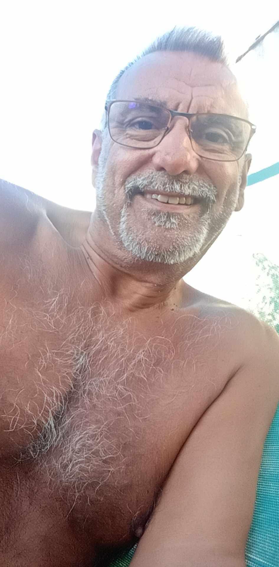 Romain13000 from France
