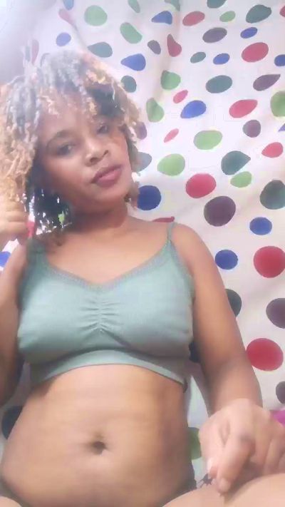 Rossine05 from Madagascar