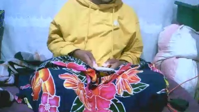 Sayrah39 from Madagascar