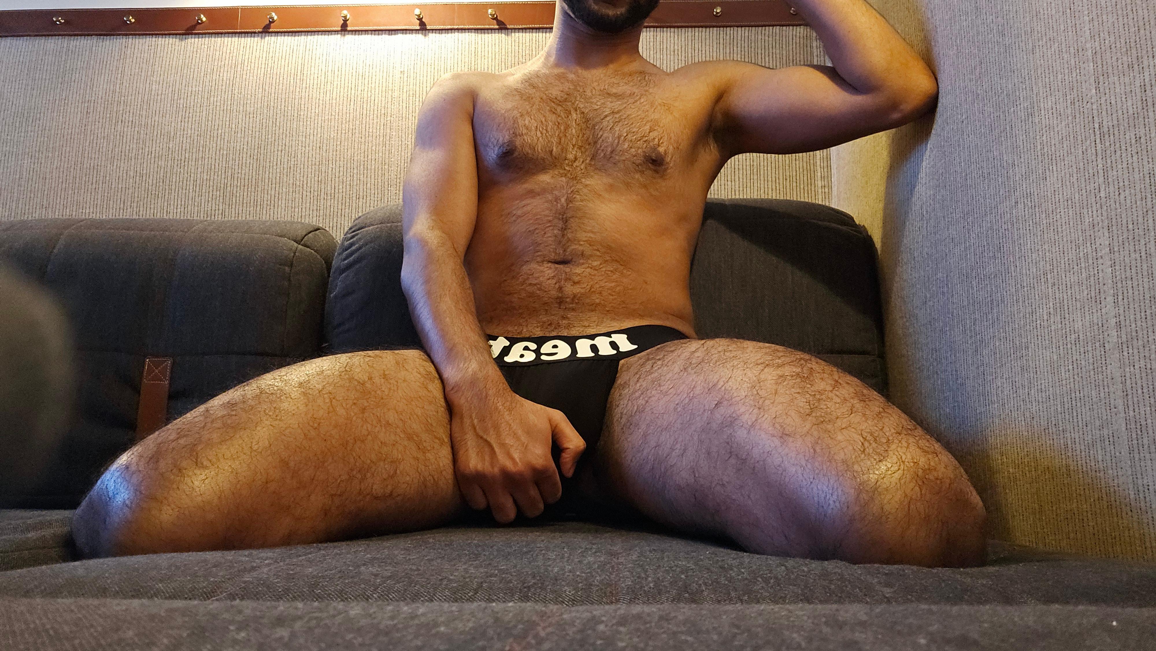 SexyAzza from United Kingdom