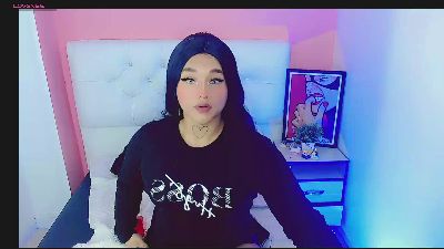 Sofiia_xx from United States