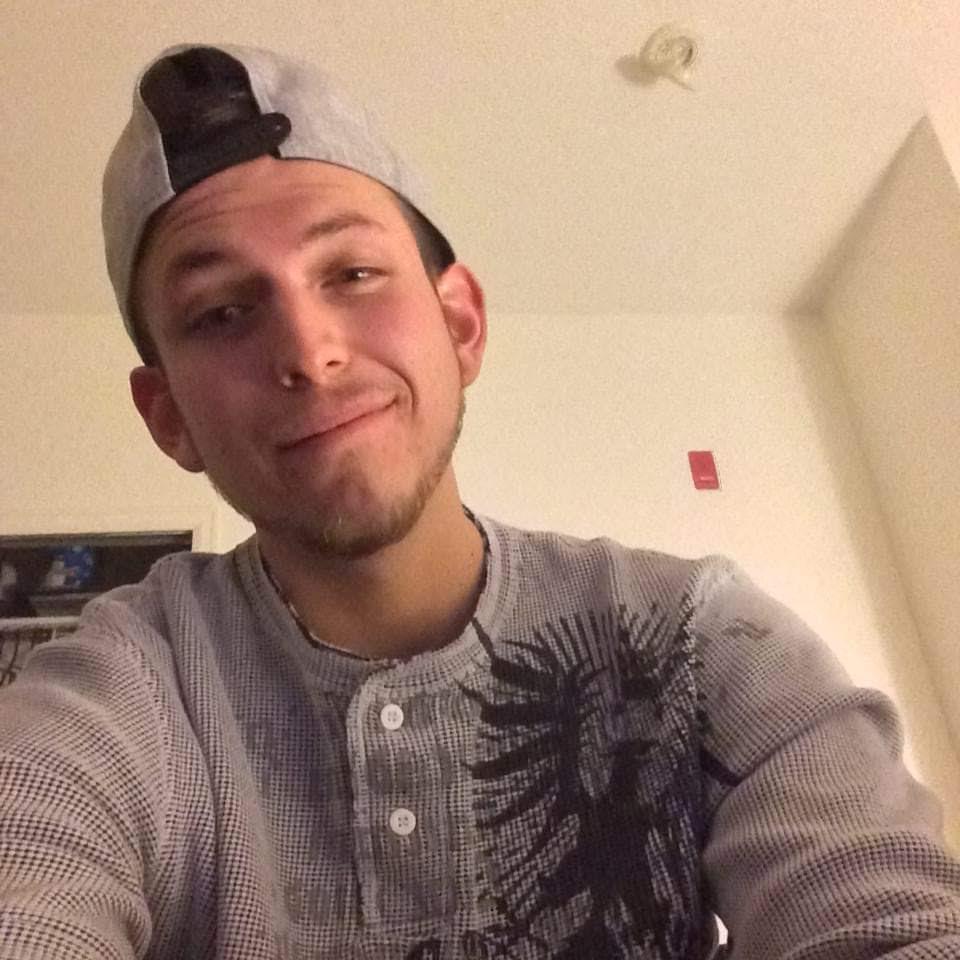 Suckmedryy23 from United States