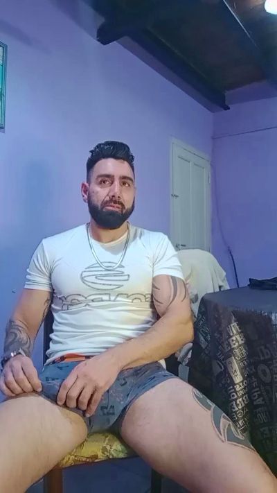 Xavier_82 from Argentina