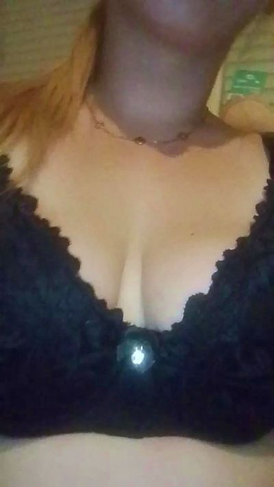 Yeuxbleu80 from France