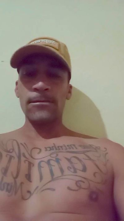 adriabis01 from Brazil