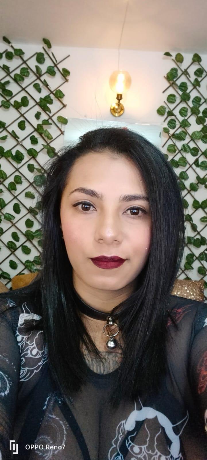 alexa_slave77 from Germany