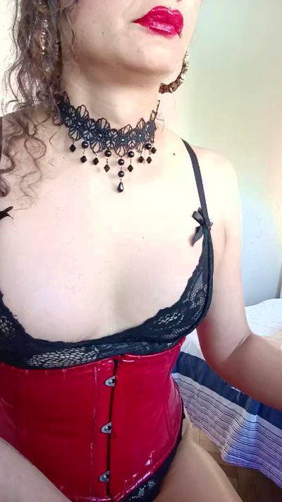 aliciabetye from Spain