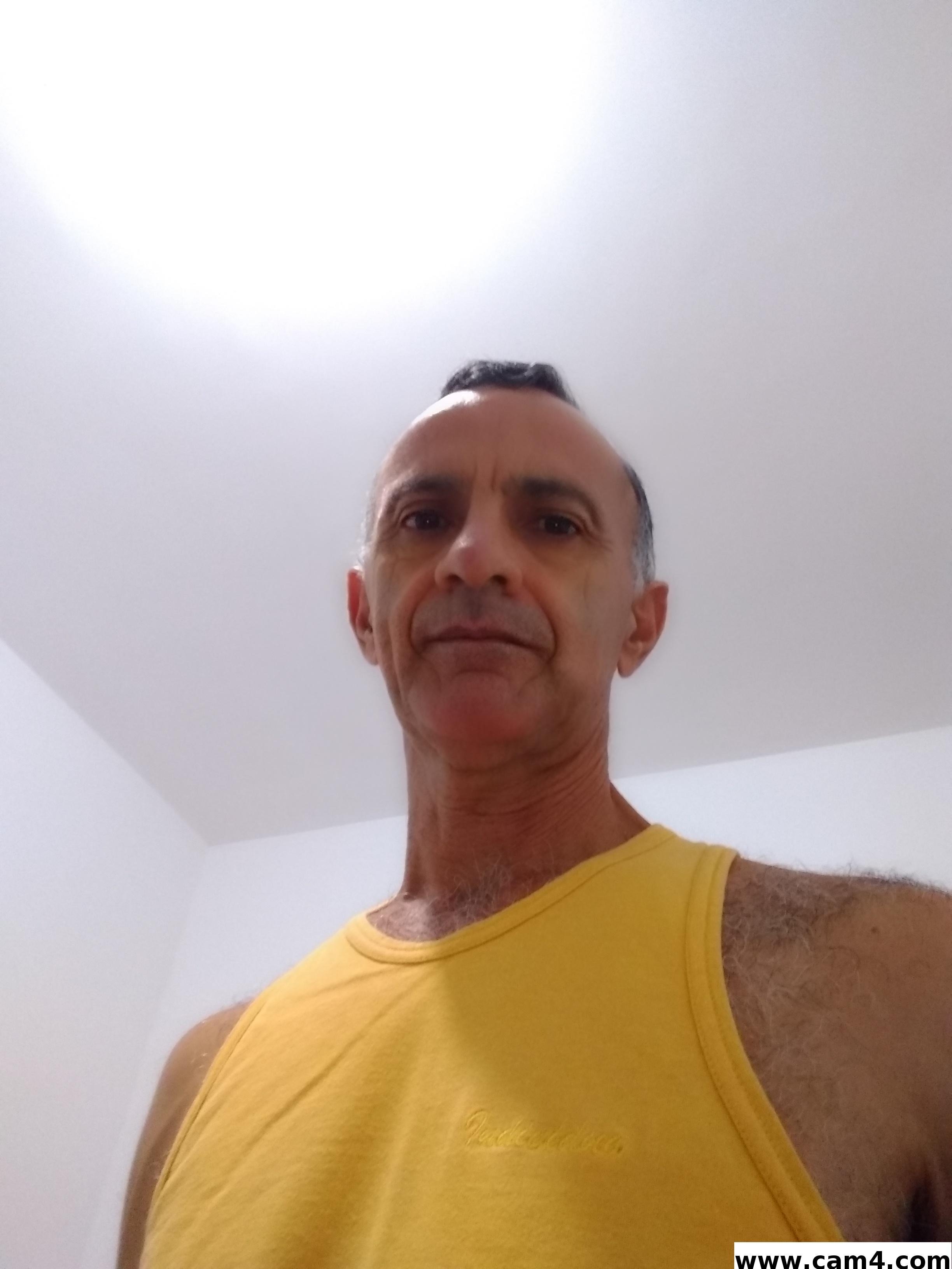 arlon572 from Brazil