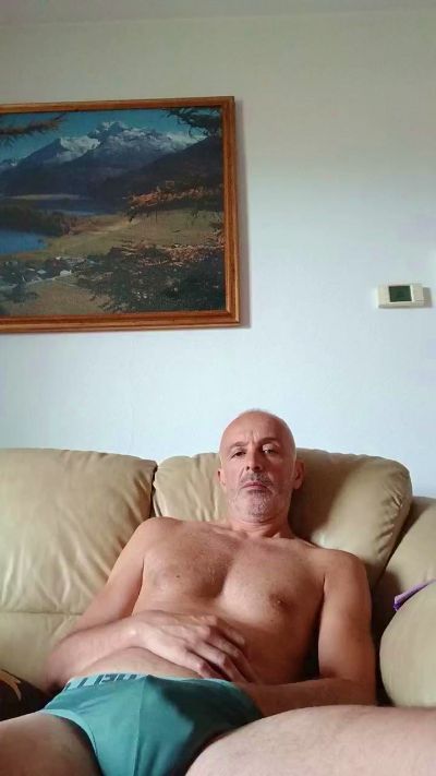 bimboz1 from Italy