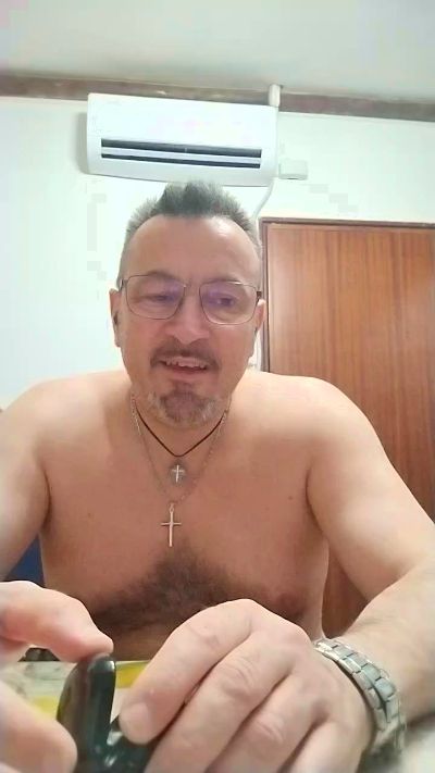 cazzo237 from Italy