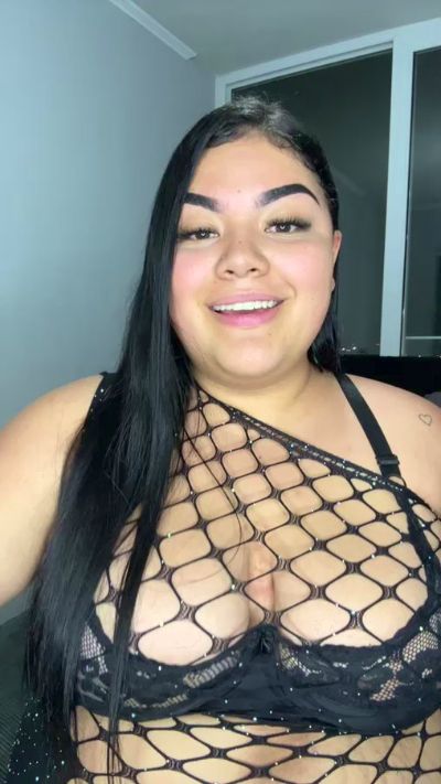 curvy_love1 from Chile