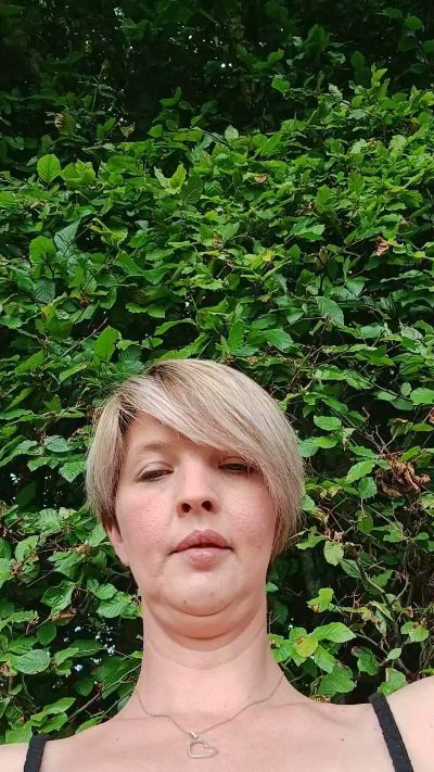 gaelle0106 from France