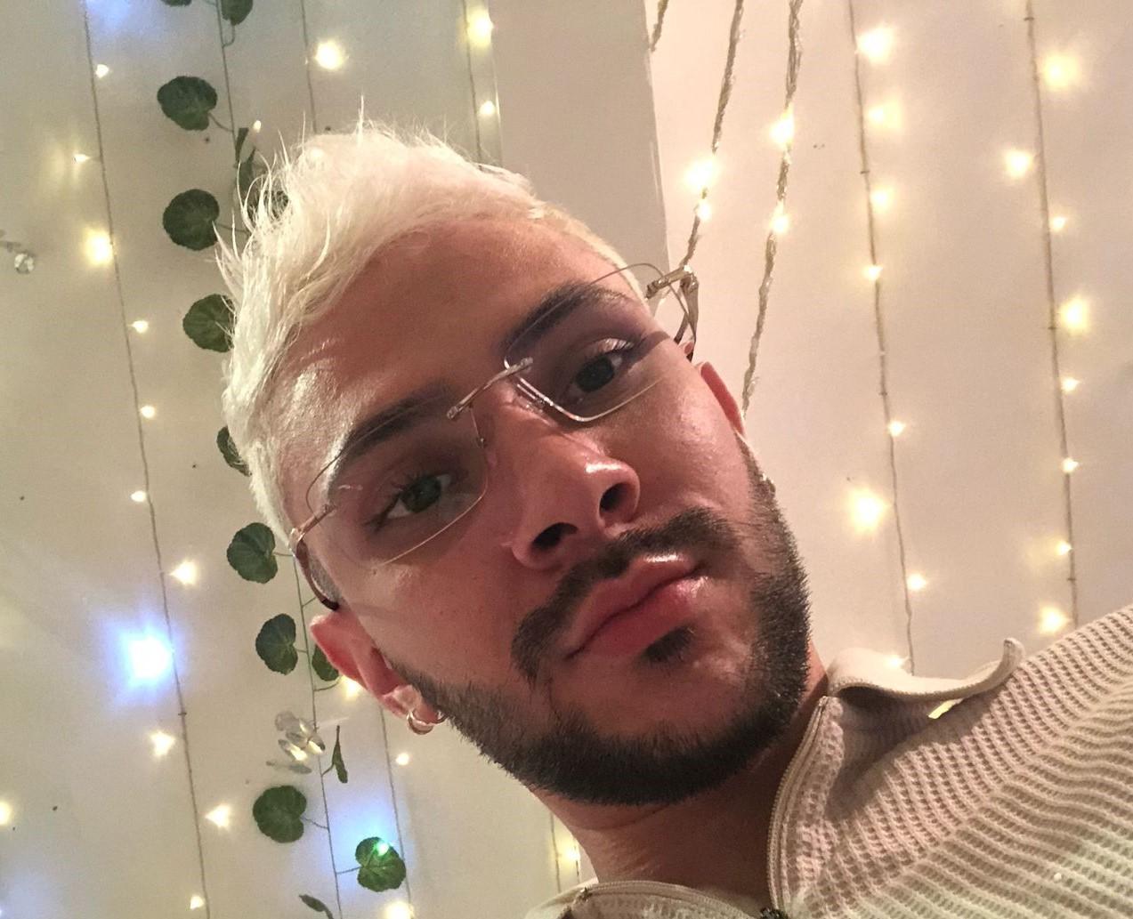 julian_savage from Colombia