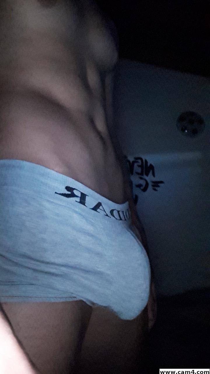 juliansexy2001 from Argentina