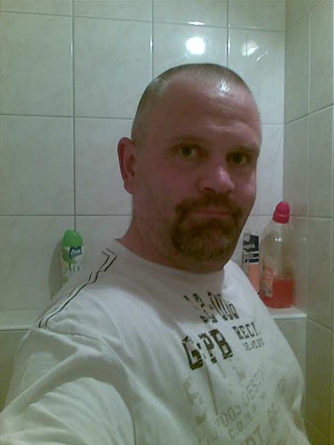 kuschl39 from Austria