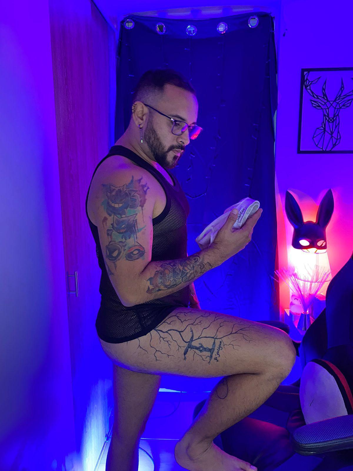 matt_cooper_fun from Colombia
