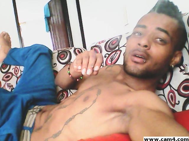 royblackbig from Colombia