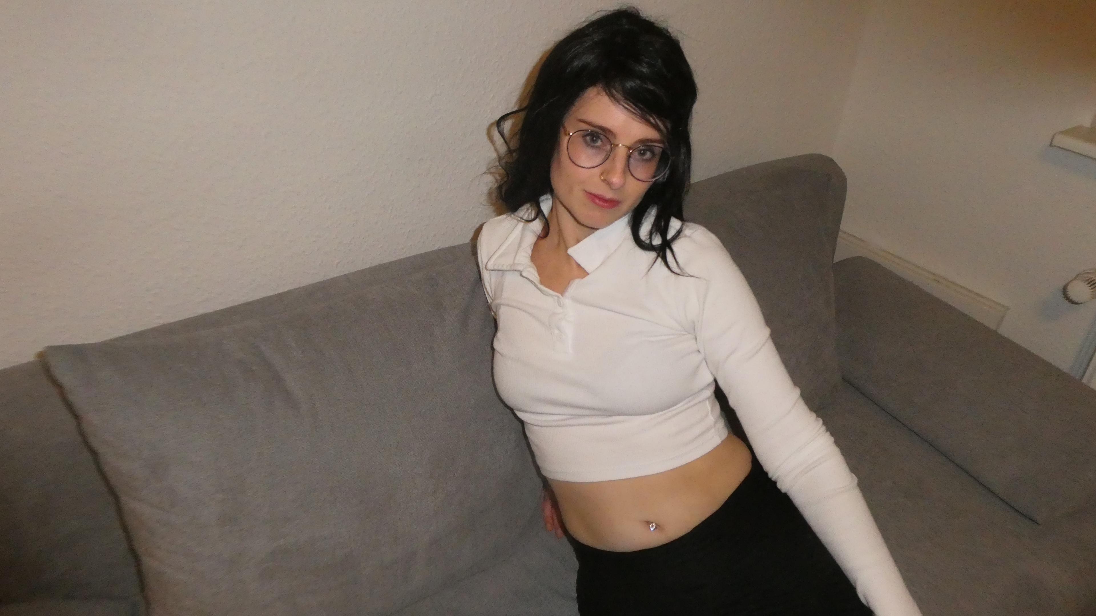 secretMia from Germany