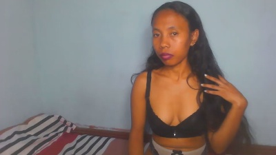skingirl4 from Madagascar